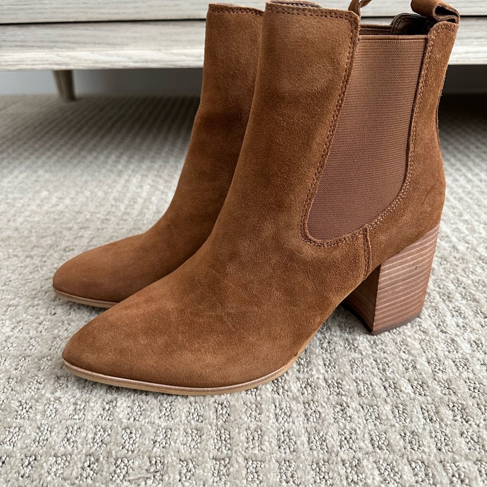 Steve Madden Addy Cognac Suede Booties size 9 Jen Reed Blogger Collab!